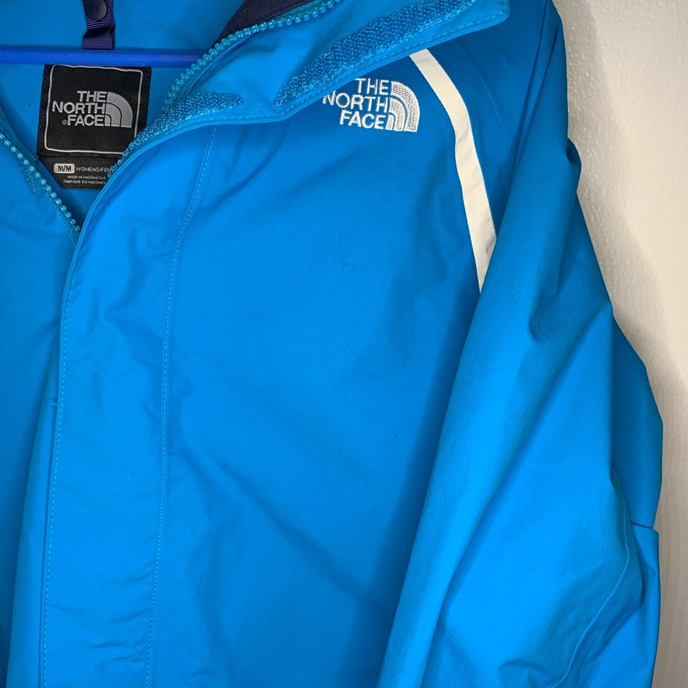 North face woman’s jacket